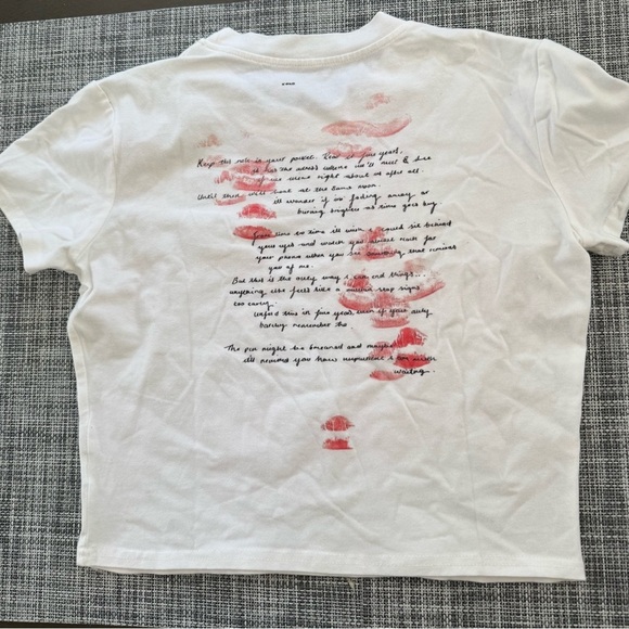 RARE Moonkissed Collective Love Letter Baby Cropped Tshirt Women’s Size XS/S - Picture 2 of 4